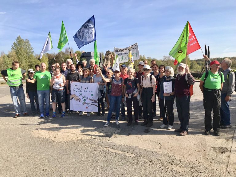 „Sigmaringer Grüne demonstrieren am Hambacher Wald“